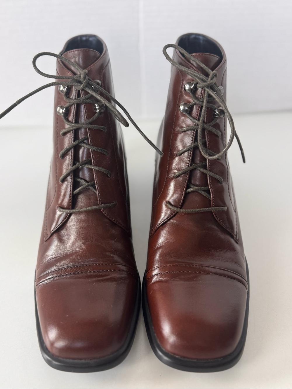 Vintage Liz Claiborne Crazy Horse Leather Lace Up Equestrian Short Boots Size 8 - Picture 3 of 11
